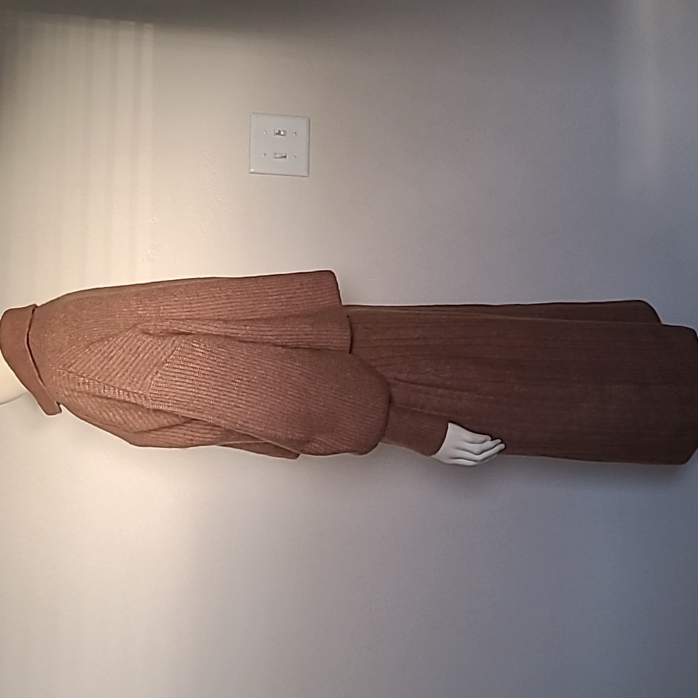 Calligraphie Sweater Set - image 4